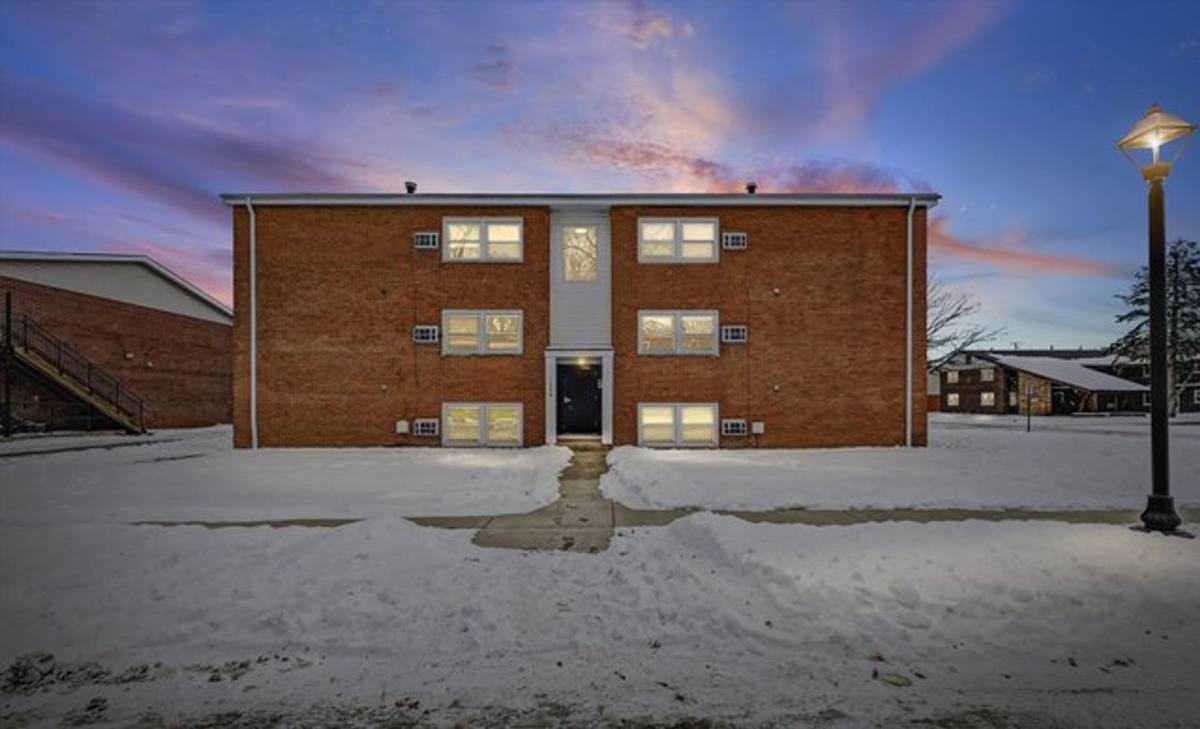 Apartment for rent at 1306 Silver St, Urbana, IL 61801