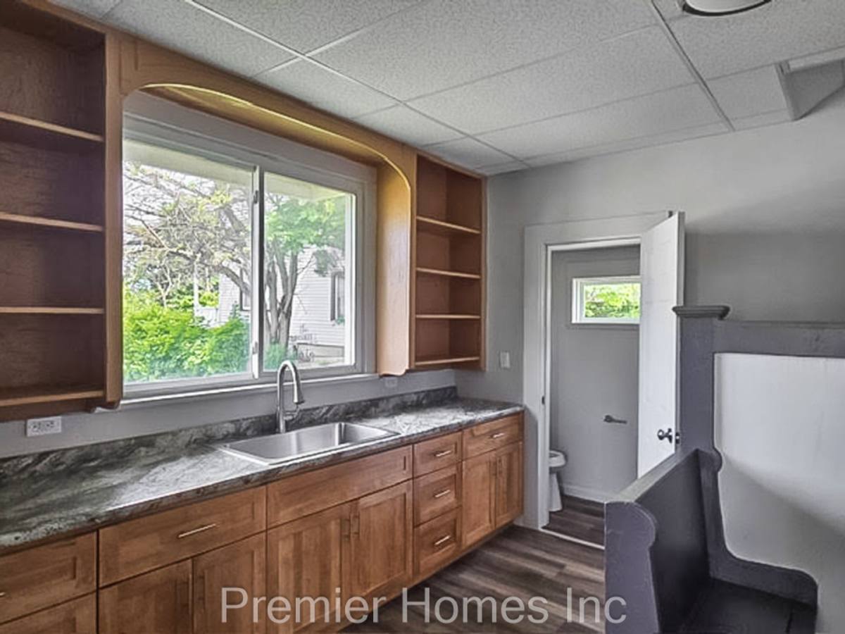 House for rent at 1309 Piedmont Ave NE, Canton, OH 44714
