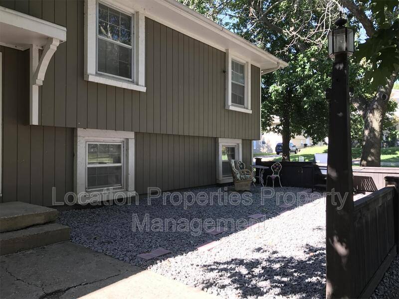 Apartment for rent at 1300 Kentucky St #4, Lawrence, KS 66044