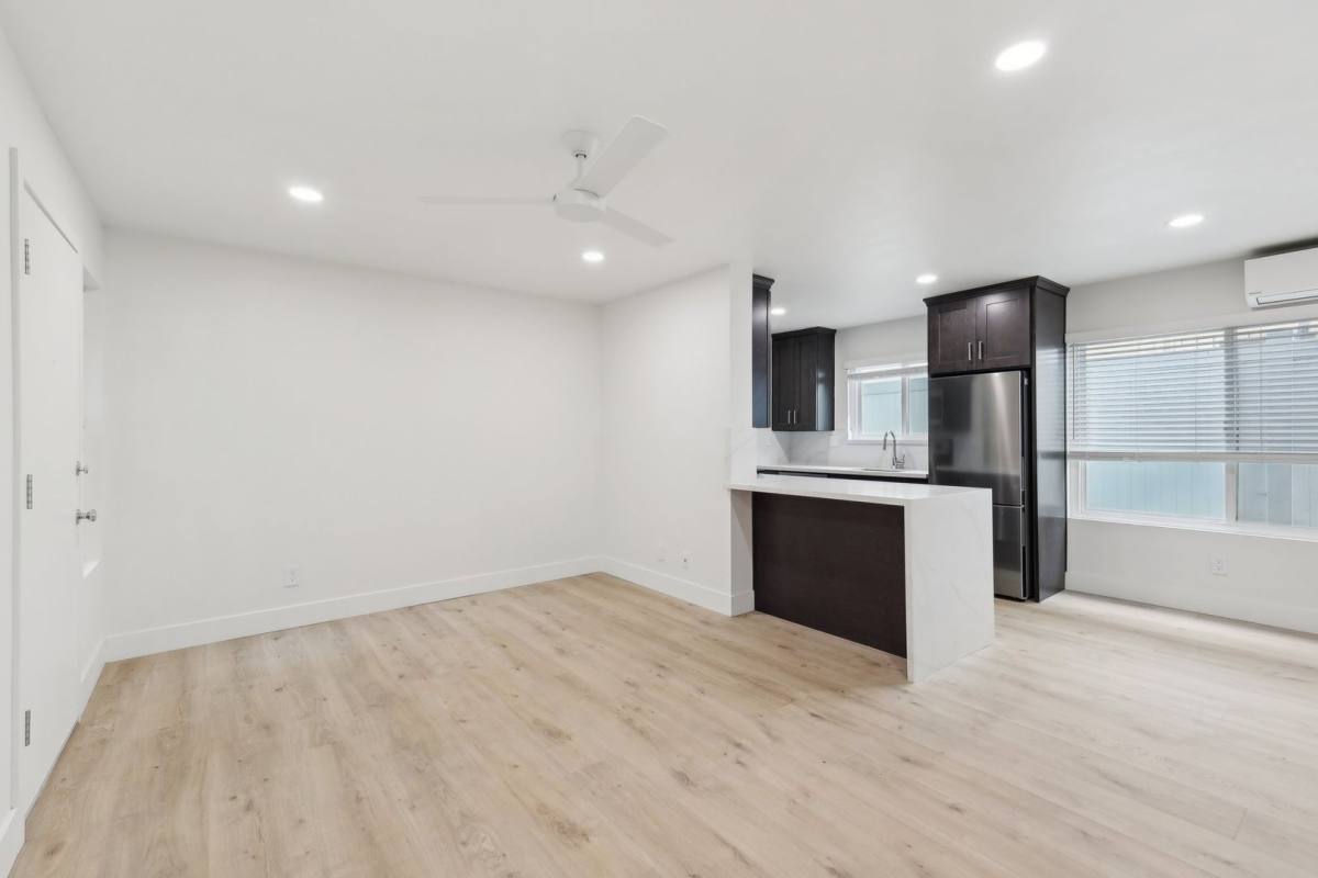 Apartment for rent at 4850 Muir Ave, San Diego, CA 92107