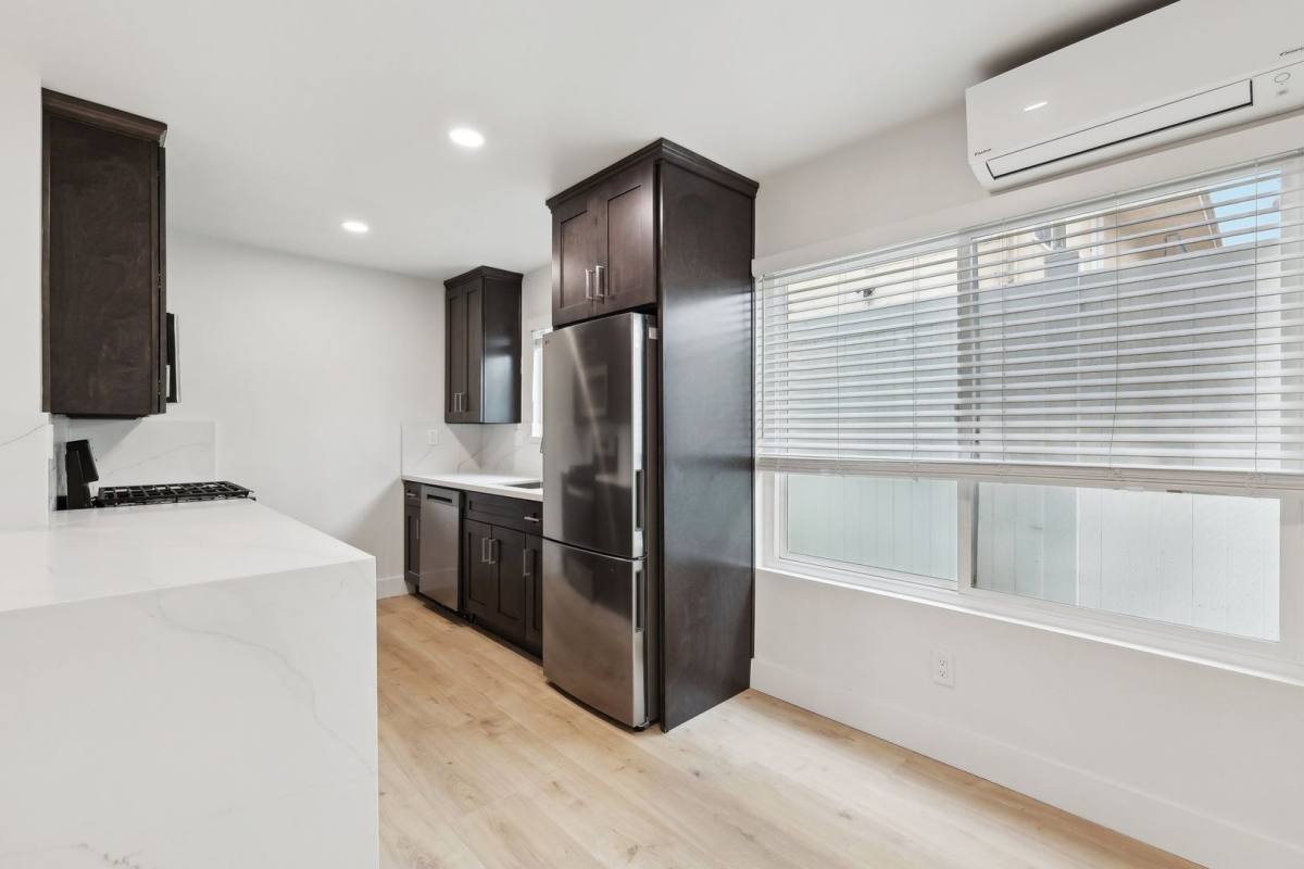 Apartment for rent at 4850 Muir Ave, San Diego, CA 92107