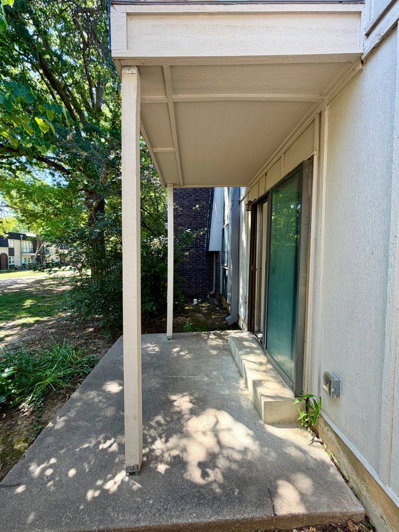 House for rent at 6806 S Toledo #305, Tulsa, OK 74136