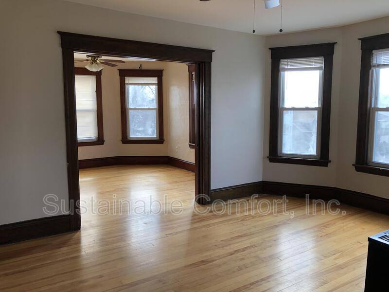 Apartment for rent at 39 Dartmouth St #2, Worcester, MA 01604