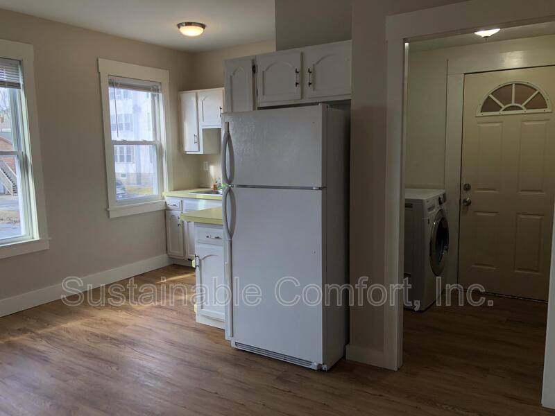 Apartment for rent at 39 Dartmouth St #2, Worcester, MA 01604