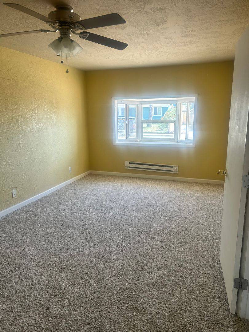 House for rent at 84 A Rose Dr, Colorado Springs, CO 80911