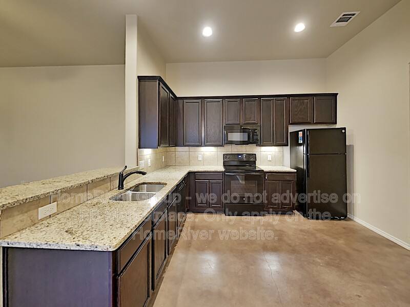 Townhouse for rent at 2562 Pahmeyer Rd, New Braunfels, TX 78130