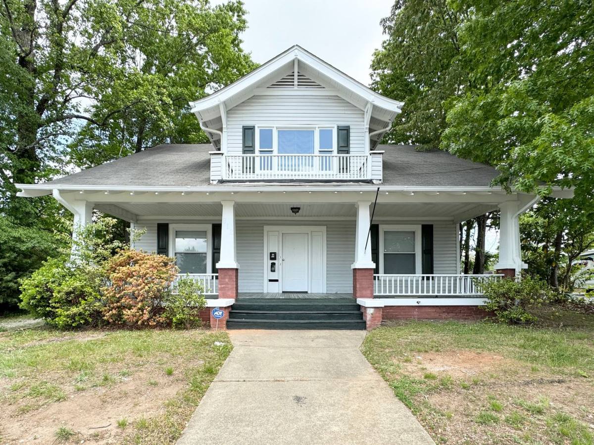 House for rent at 912 Union St #B, Greensboro, NC 27403