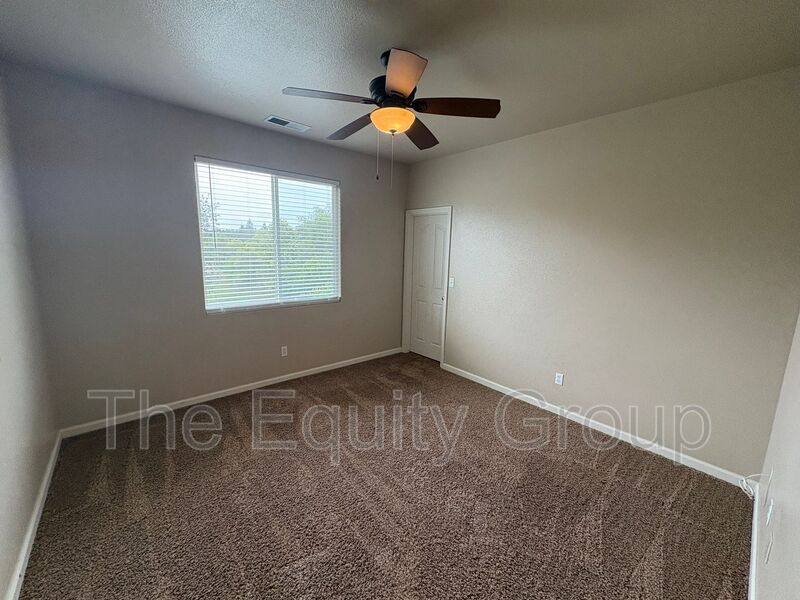 House for rent at 1249 N Julieann Court, Visalia, CA 93291
