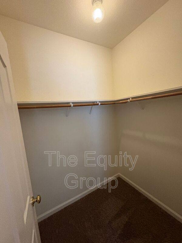 House for rent at 1249 N Julieann Court, Visalia, CA 93291