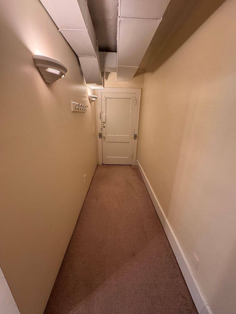 Apartment for rent at 1612 Mahoning Ave, Youngstown, OH 44509