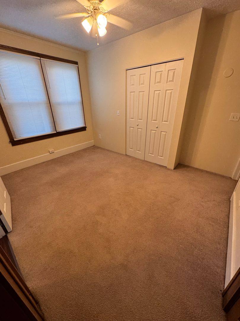 Apartment for rent at 1612 Mahoning Ave, Youngstown, OH 44509