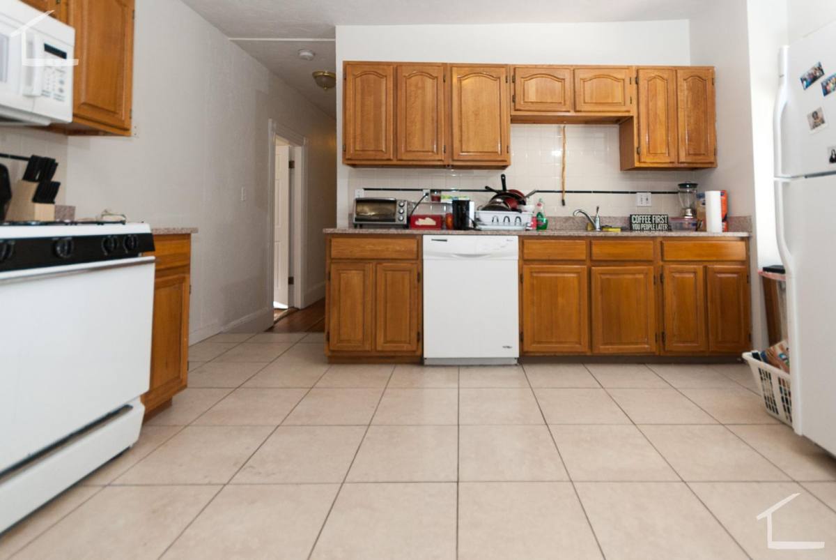Apartment for rent at 44 Brainerd Rd #2B, Allston, MA 02134