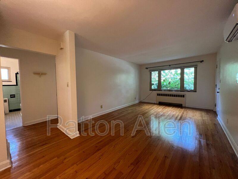 Apartment for rent at 240 Kimberly Ave #2, Asheville, NC 28804