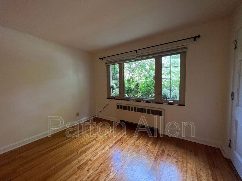 Apartment for rent at 240 Kimberly Ave #2, Asheville, NC 28804