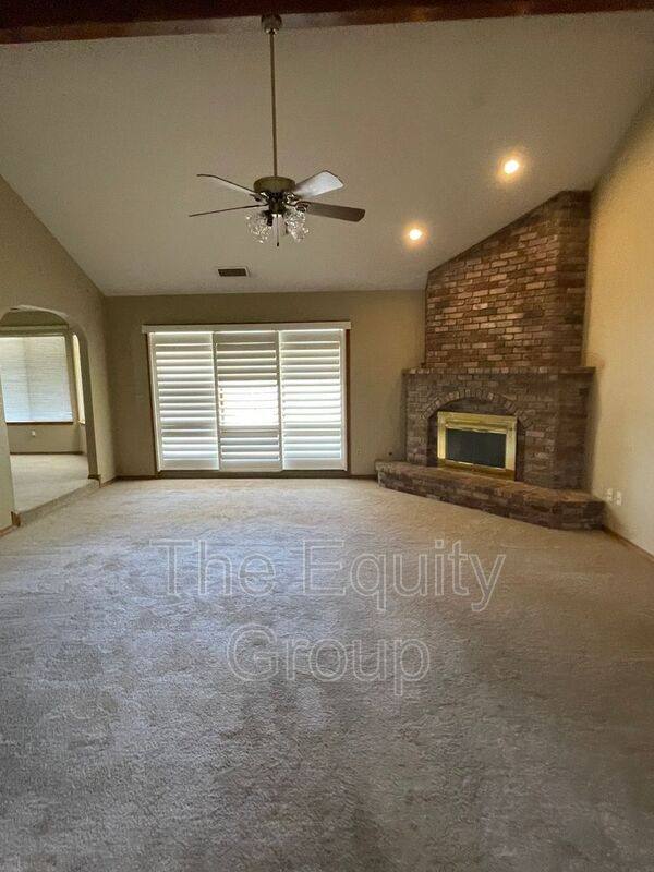 House for rent at 605 E Babcock Ave, Visalia, CA 93292