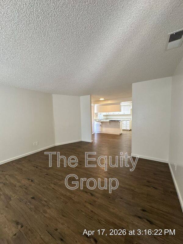 House for rent at 312 1 2 N Park St, Visalia, CA 93291