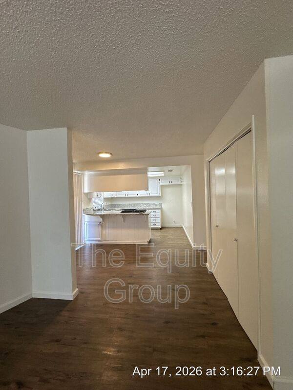 House for rent at 312 1 2 N Park St, Visalia, CA 93291