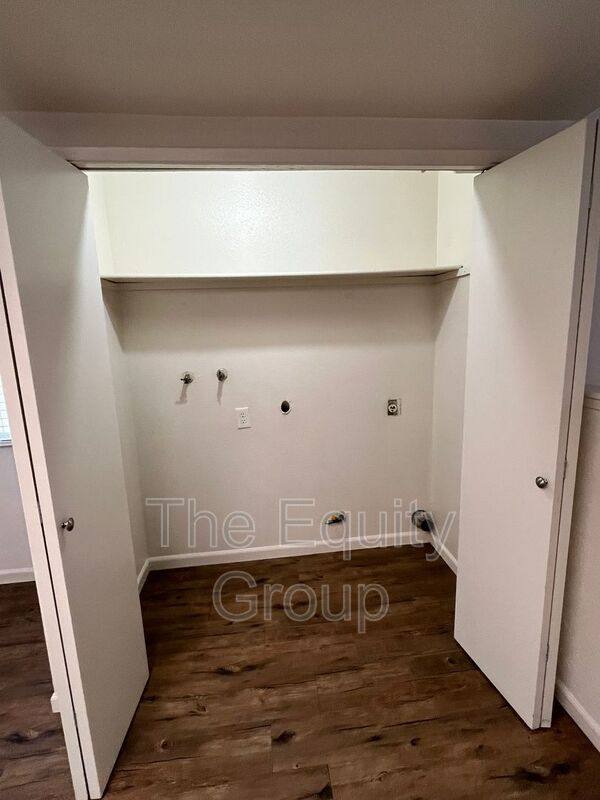 Condo for rent at 4052 W Meadow Ave, Visalia, CA 93277
