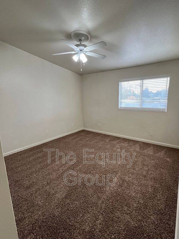 Condo for rent at 4052 W Meadow Ave, Visalia, CA 93277