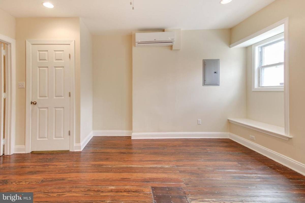 Apartment for rent at 4639 Umbria St #1, Philadelphia, PA 19127