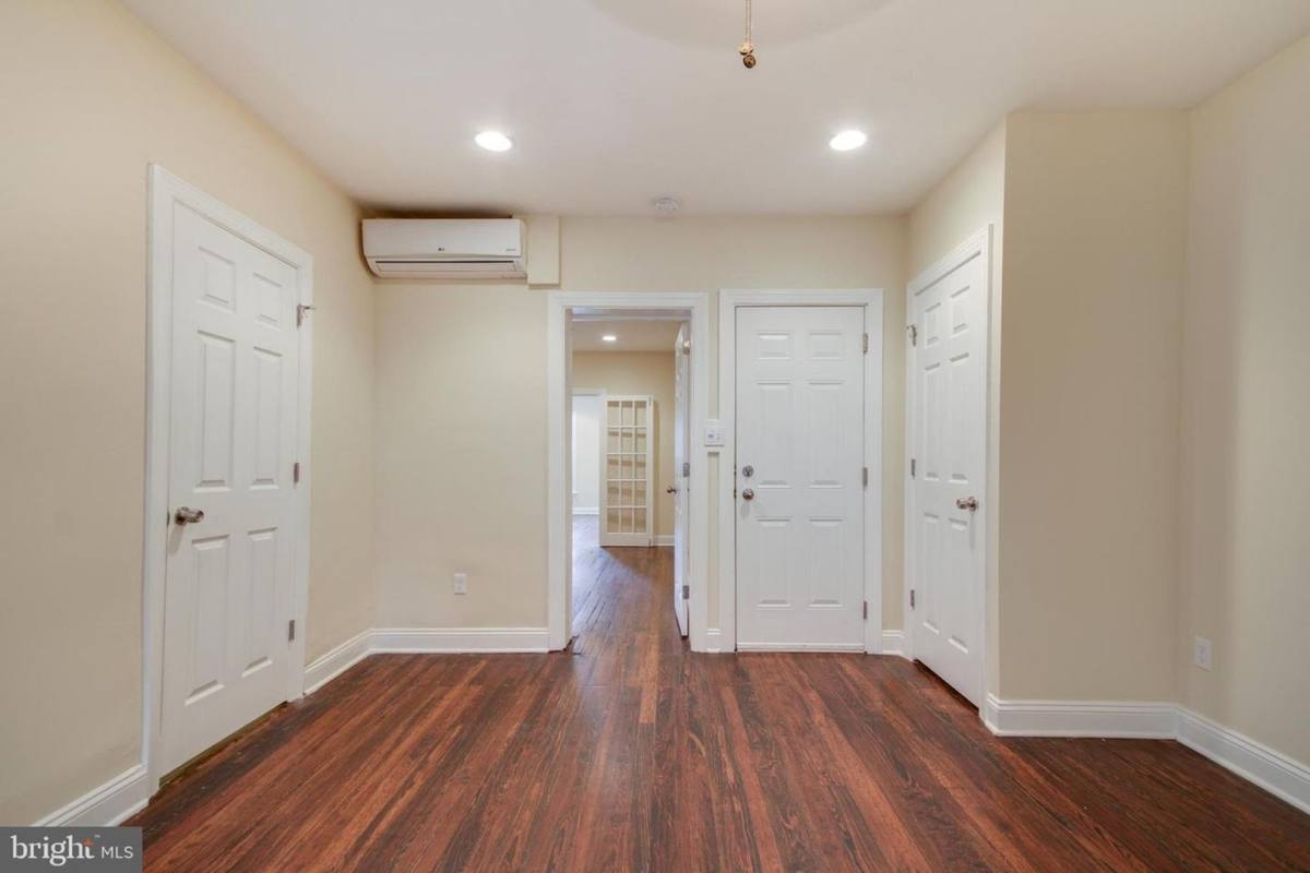 Apartment for rent at 4639 Umbria St #1, Philadelphia, PA 19127
