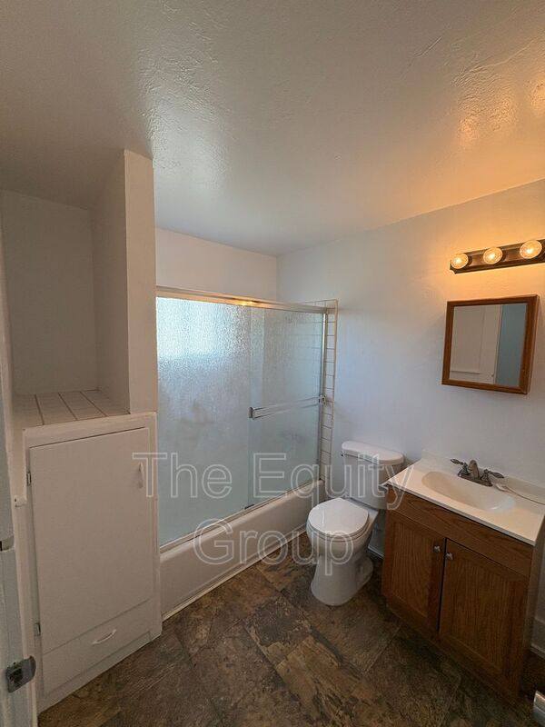 Apartment for rent at 337 N H St #2, Tulare, CA 93274