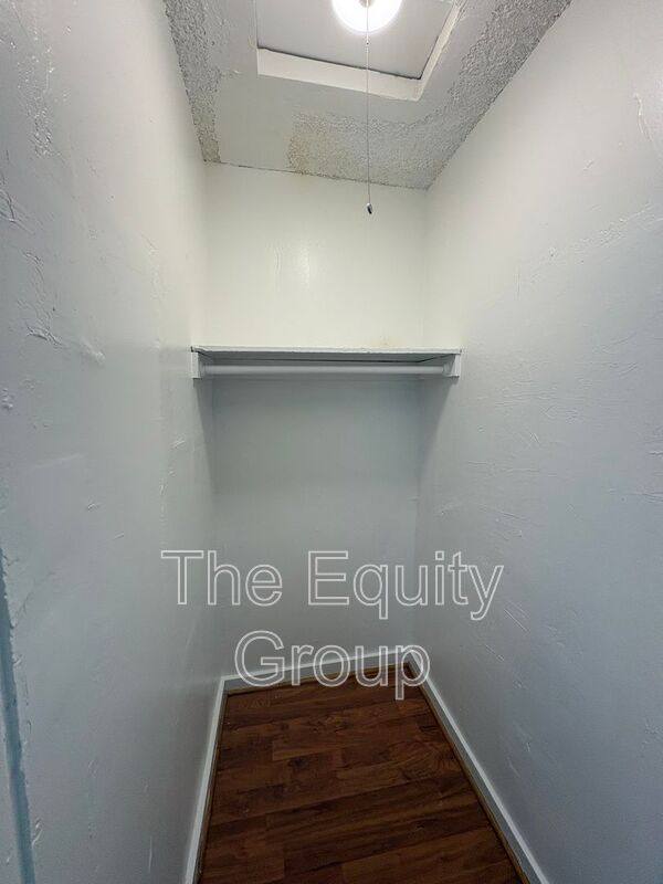 Apartment for rent at 337 N H St #2, Tulare, CA 93274