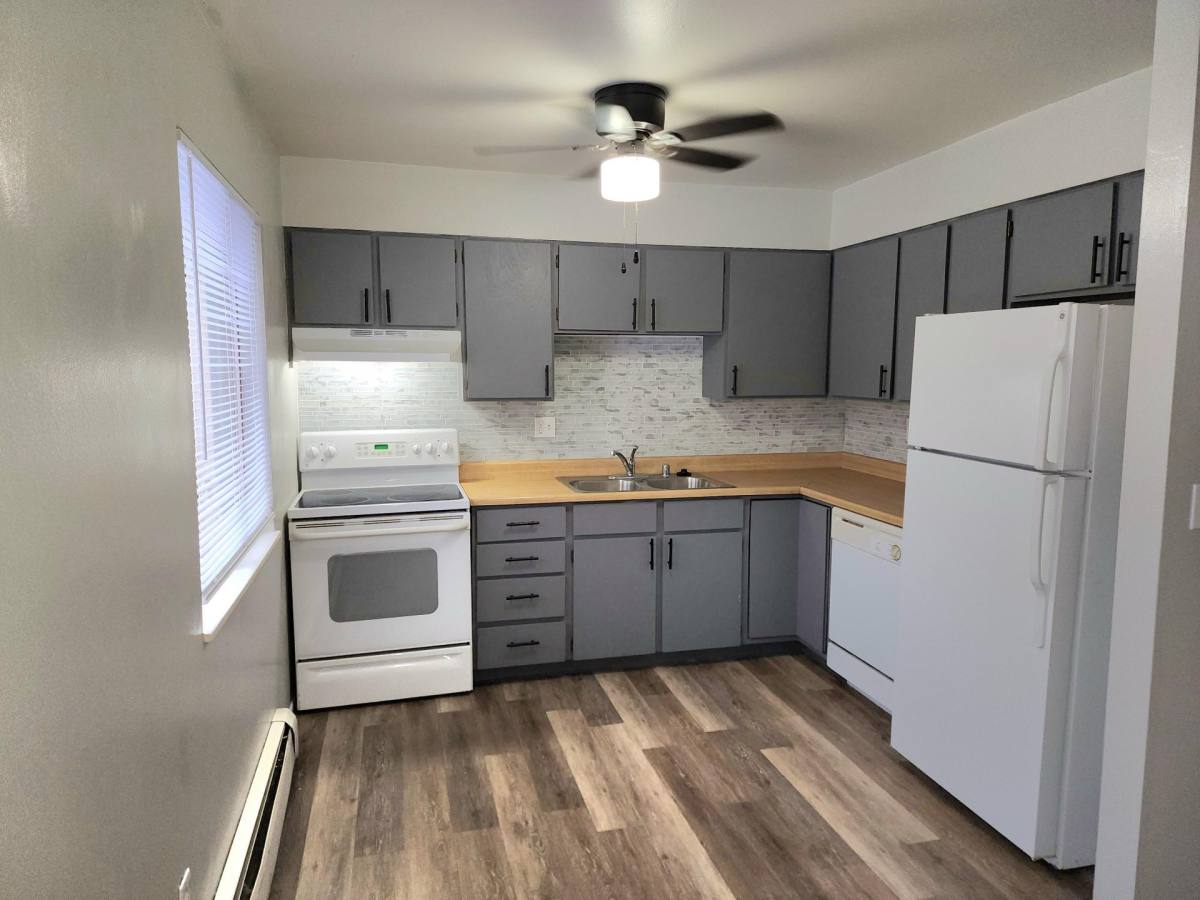 Apartment for rent at 3935 Stonedike Dr, Colorado Springs, CO 80907