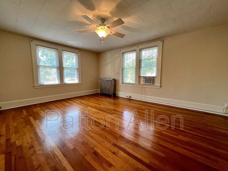 Apartment for rent at 19 Saluda St #4, Asheville, NC 28806