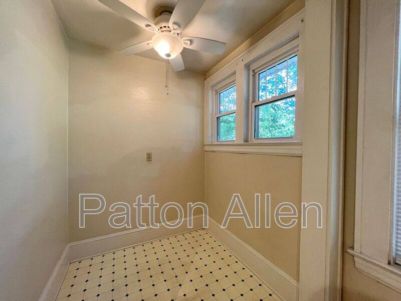 Apartment for rent at 19 Saluda St #4, Asheville, NC 28806