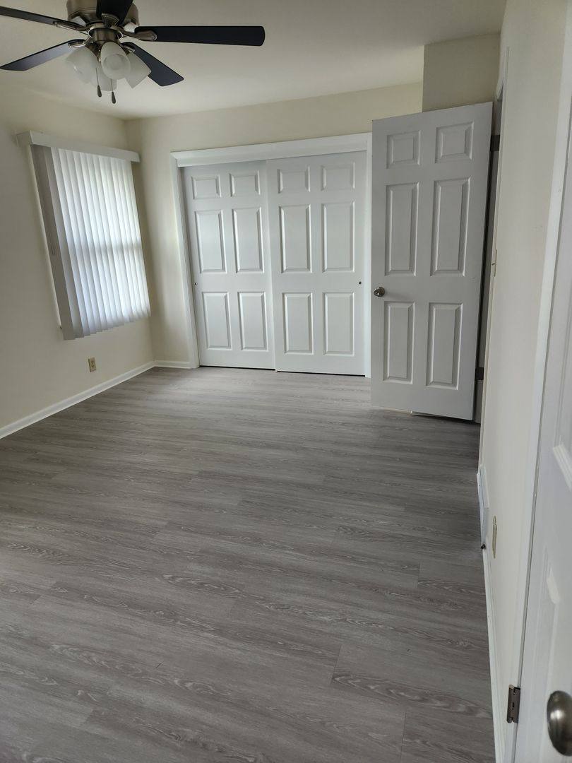 Townhouse for rent at 9810-9922 W Beloit Rd, Milwaukee, WI 53227