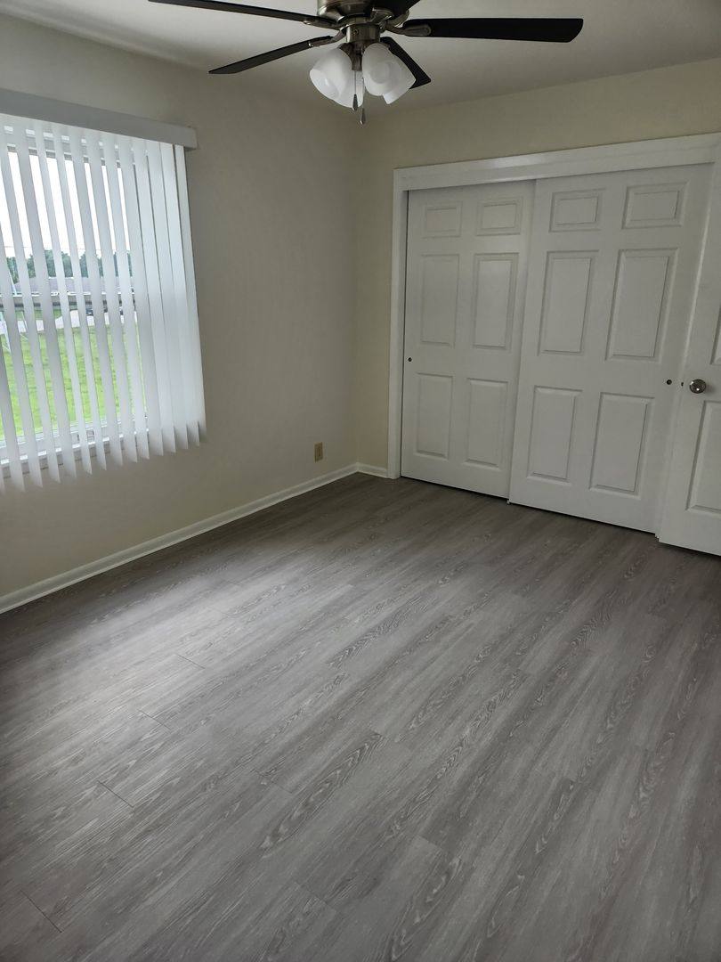 Townhouse for rent at 9810-9922 W Beloit Rd, Milwaukee, WI 53227