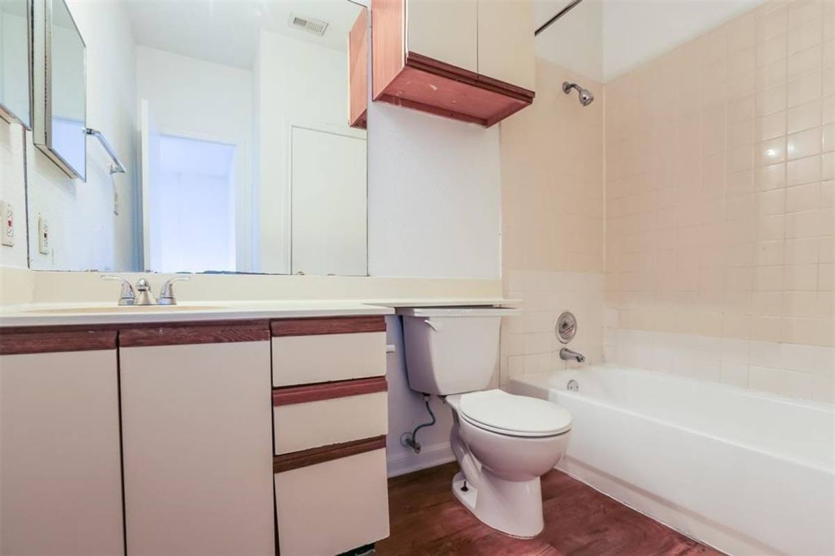 Condo for rent at 912 W 22nd St, Austin, TX 78705