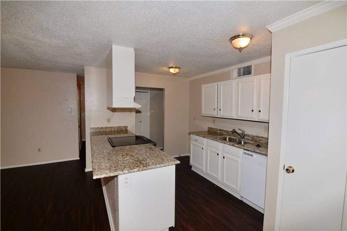 House for rent at 556 Hanover Dr, Allen, TX 75002