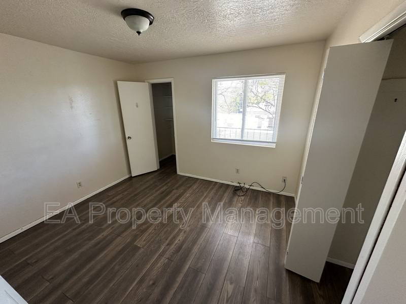 Apartment for rent at 308 Virginia St NE #D, Albuquerque, NM 87108