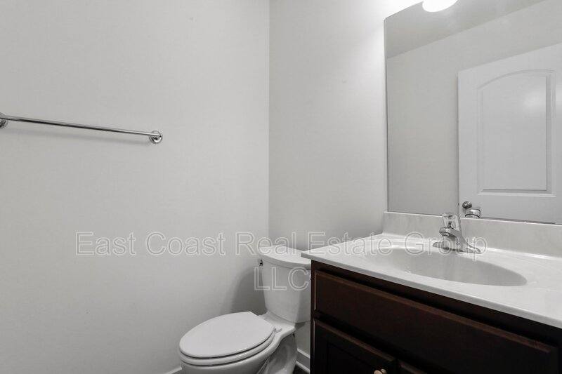 Townhouse for rent at 43 Savage Court, Falling Waters, WV 25419