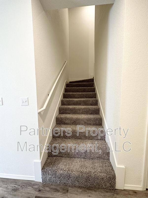Apartment for rent at 779 S Amarillo Ave #1, Fayetteville, AR 72704