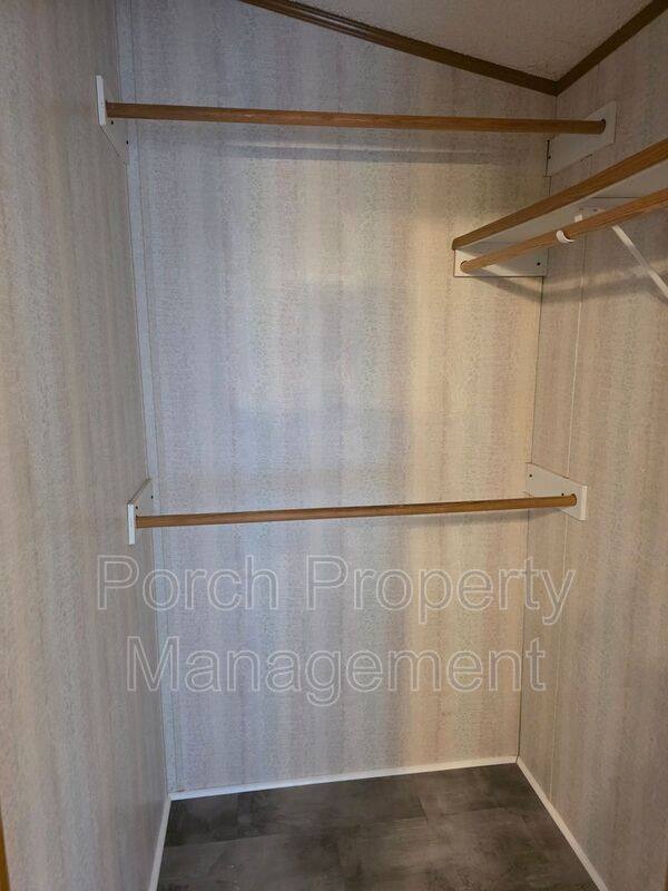 Apartment for rent at 7318 Hayward Ave - P30 #P30, Pensacola, FL 32526