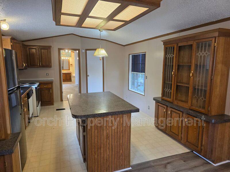 Apartment for rent at 7318 Hayward Ave - P30 #P30, Pensacola, FL 32526