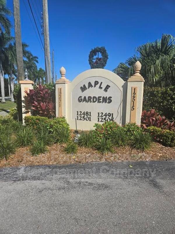 Apartment for rent at 12501 McGregor Blvd #23, Fort Myers, FL 33919
