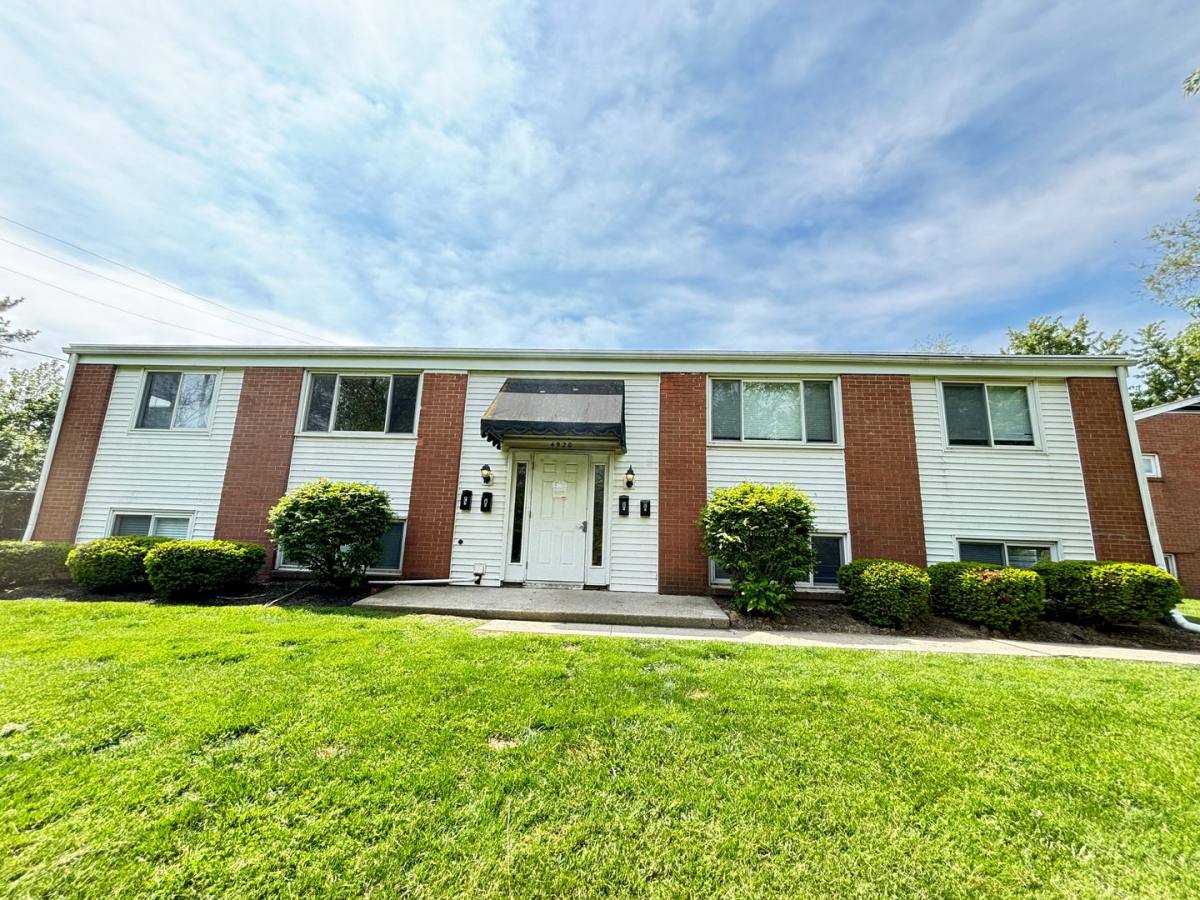 Apartment for rent at 4920 Northcrest, Fort Wayne, IN 46825