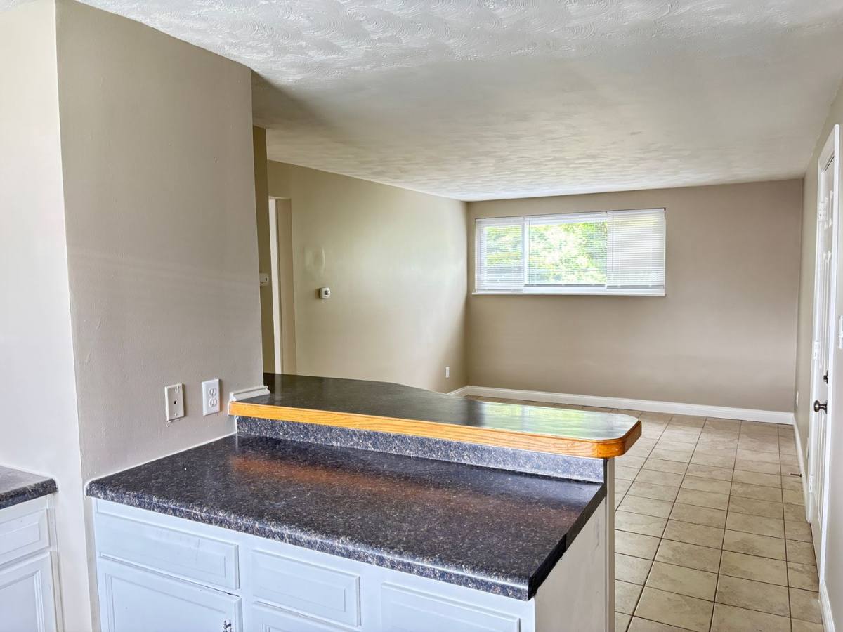 Apartment for rent at 4920 Northcrest, Fort Wayne, IN 46825