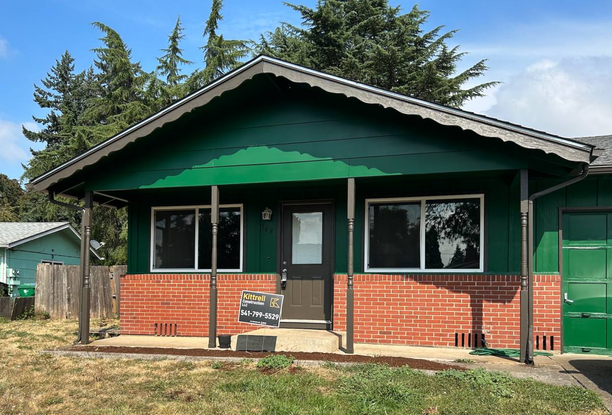 House for rent at 568 Cinderella Loop, Eugene, OR 97404