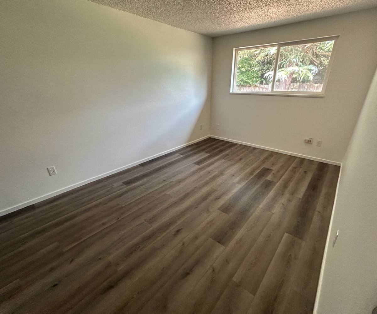 House for rent at 568 Cinderella Loop, Eugene, OR 97404