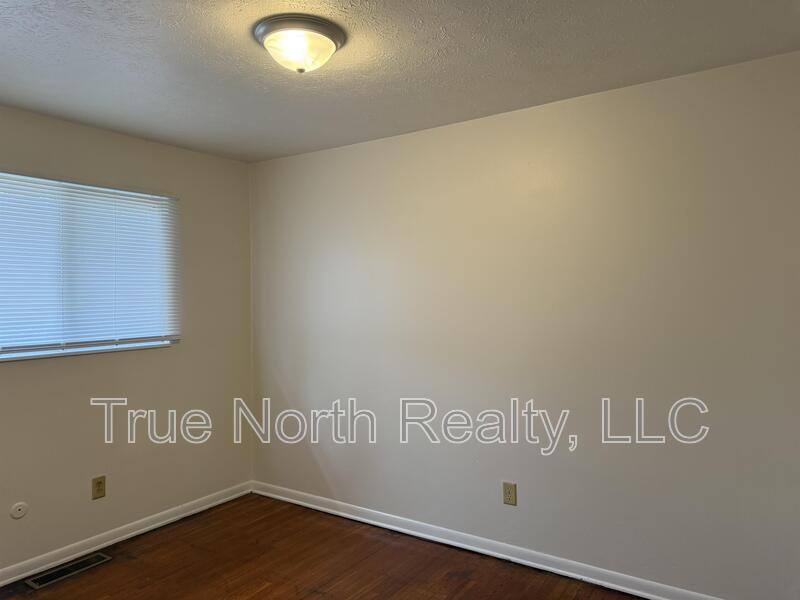 Apartment for rent at 2918 Cleveland Ave #B, Columbus, OH 43224
