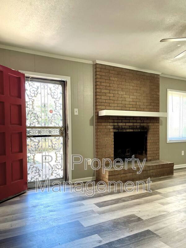 House for rent at 5368 Scottsdale Ave, Memphis, TN 38115
