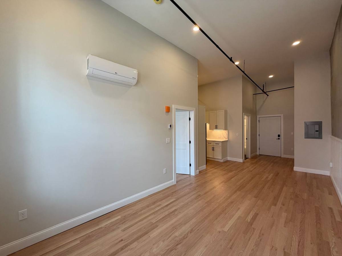 Apartment for rent at 38-42 Washington St, Haverhill, MA 01832