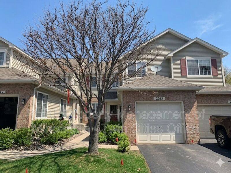 Townhouse for rent at 2245 Creekside Court, Saint Paul, MN 55122