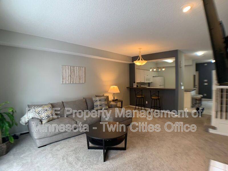Townhouse for rent at 2245 Creekside Court, Saint Paul, MN 55122