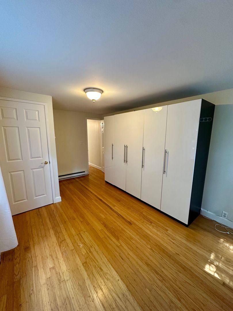 Apartment for rent at 49 Los Gatos Blvd, Los Gatos, CA 95030